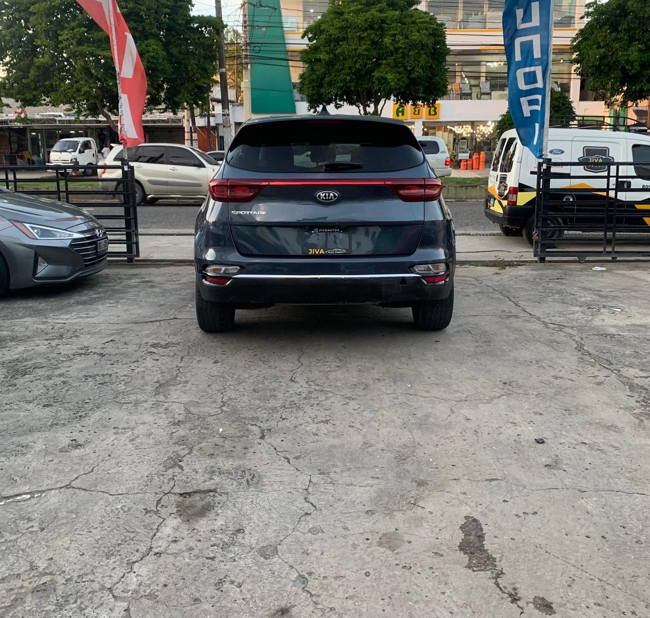 jeepetas y camionetas - 2021 Kia Sportage LX 7