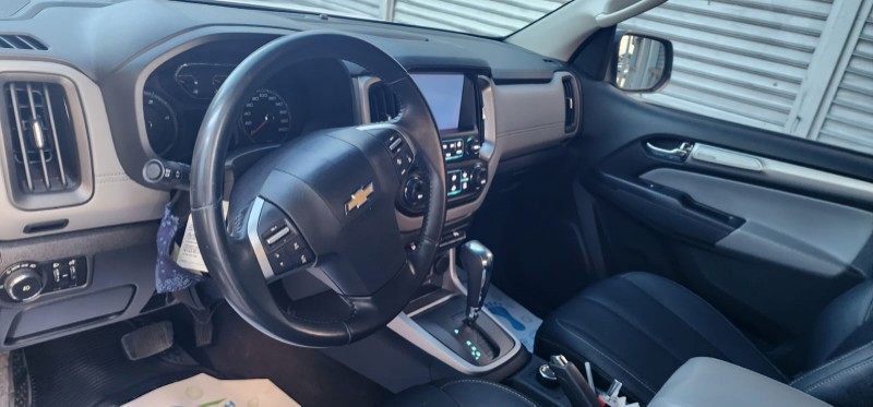 jeepetas y camionetas - Chevolet colorado 2020 6
