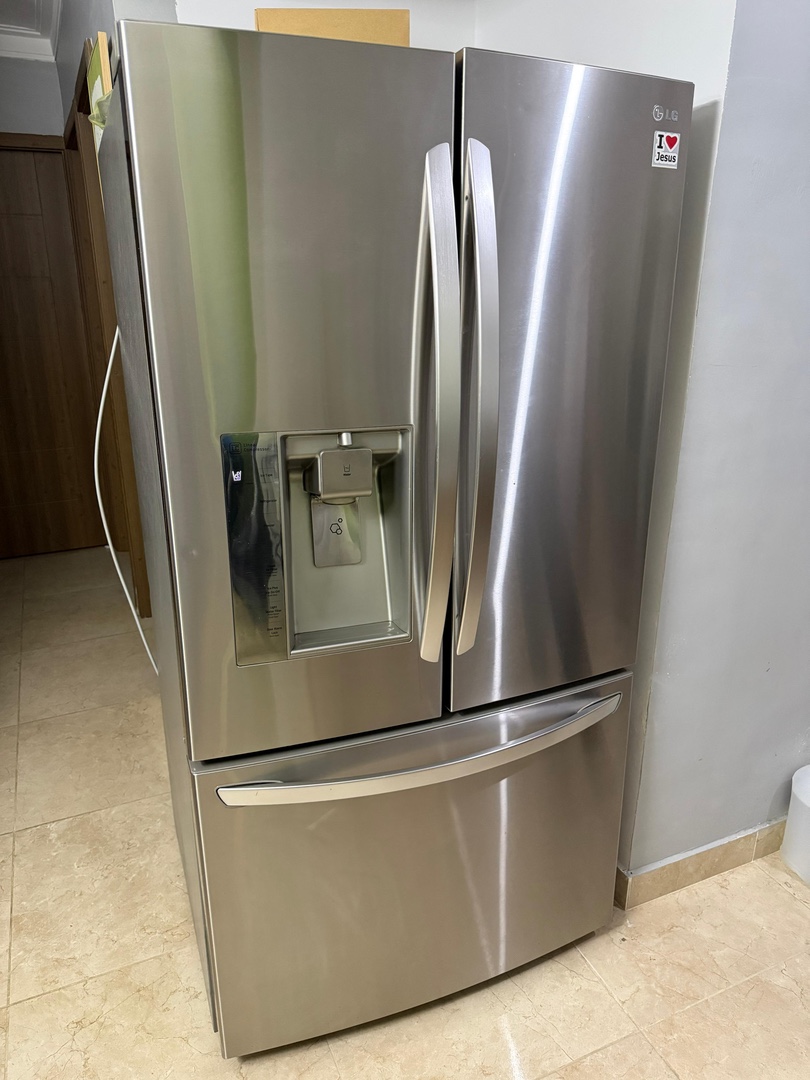 electrodomesticos - Nevera LG acero inoxidable  8