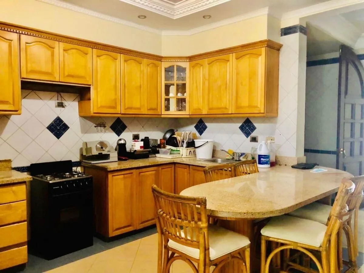 casas - Venta de Casa en Cuesta Hermosa II con Amplio Pati 6