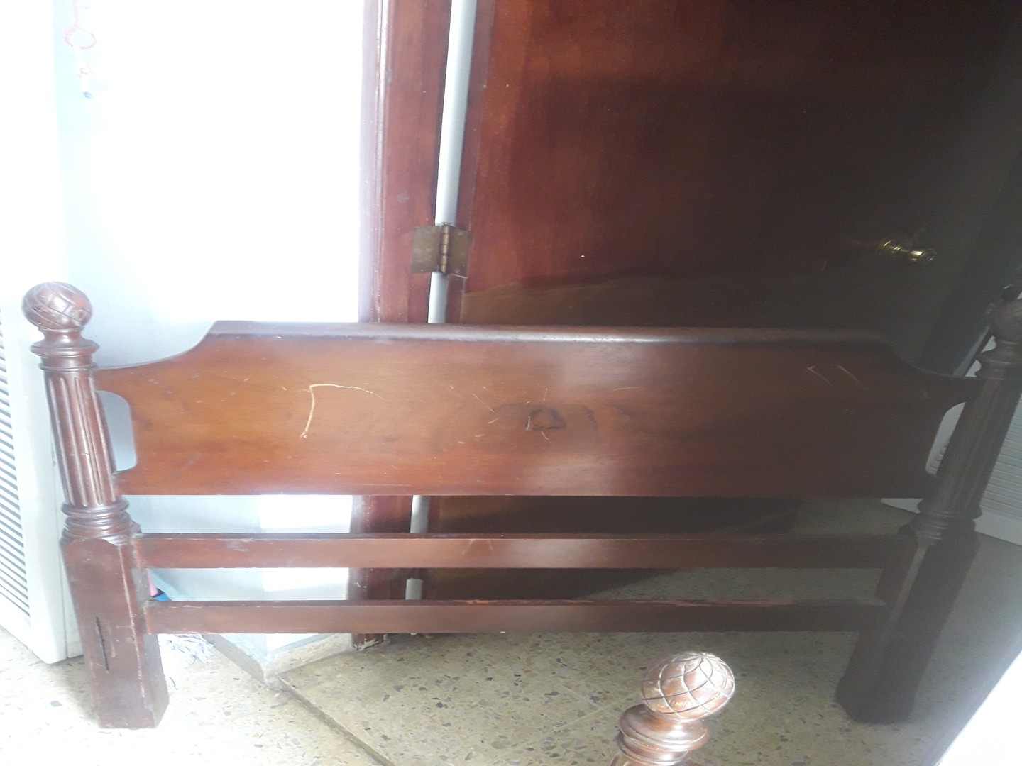 muebles y colchones - Espaldar en caoba   con piezera  7,000 0