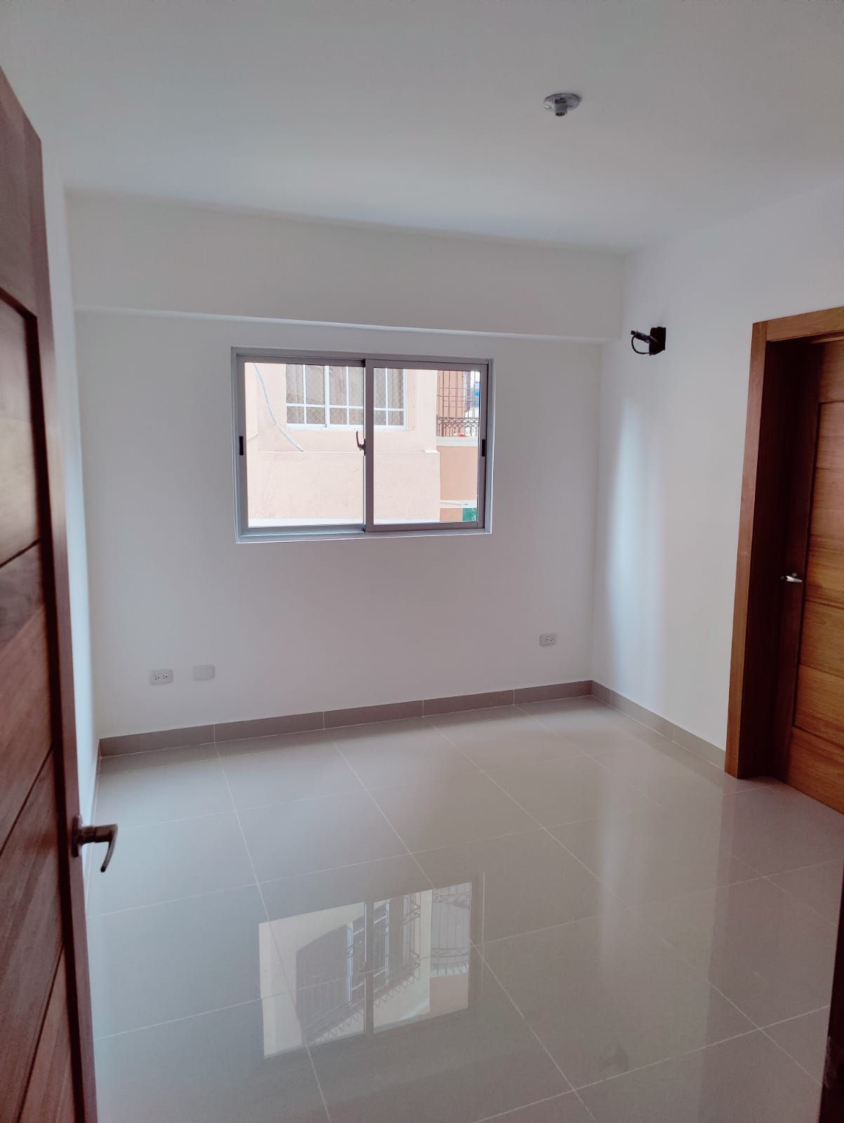 apartamentos - Zona Universitaria venta 2 habitaciones 2 parqueos 4