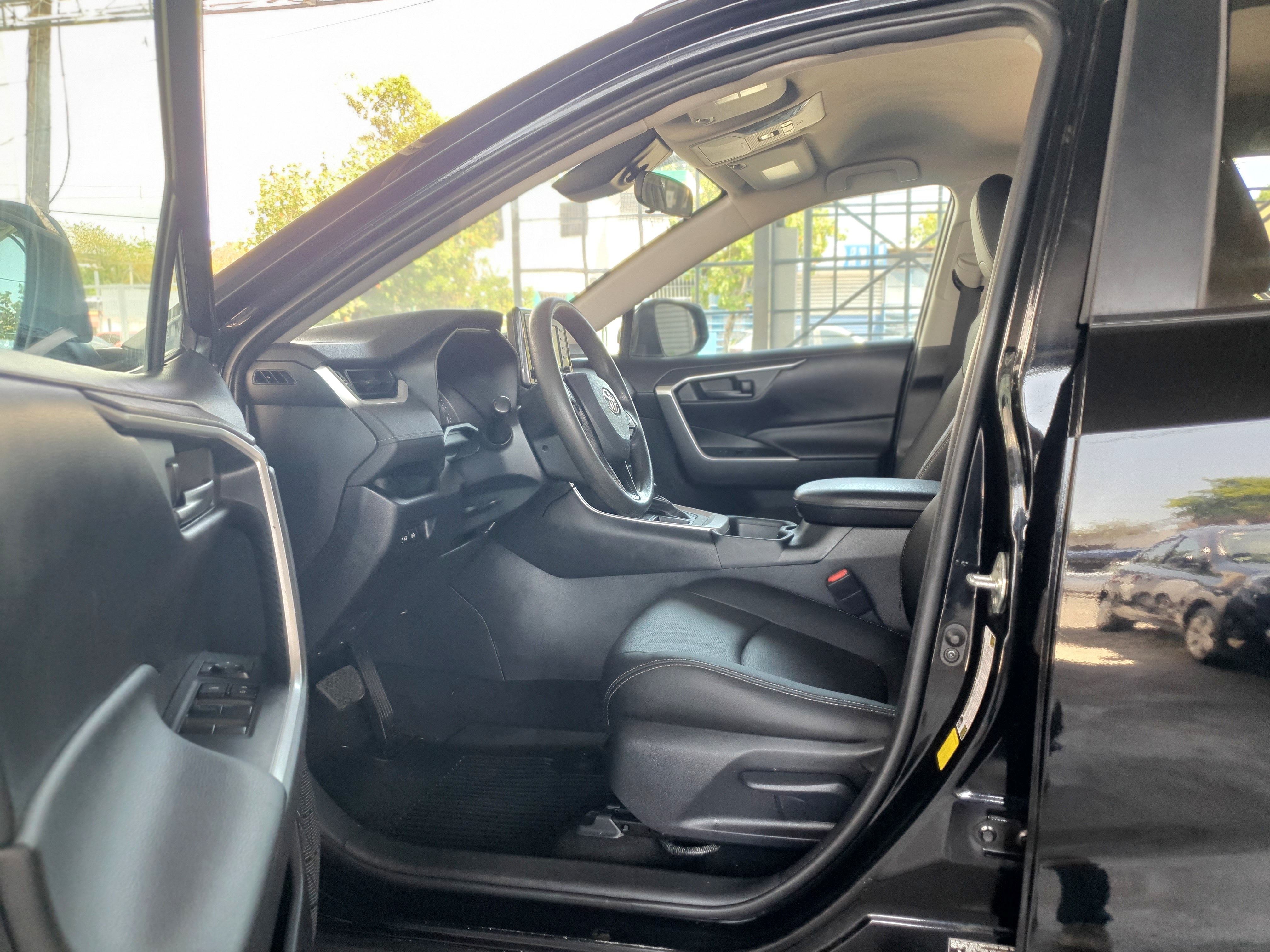 jeepetas y camionetas - TOYOTA RAV4 2020 RECIEN IMPORTADA 4X4 3