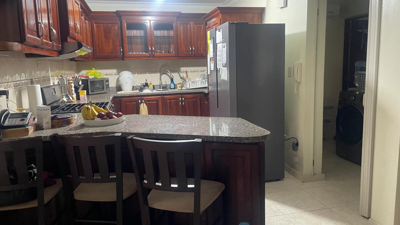 apartamentos - AMPLIO APARTAMENTO EN VENTA - REPARTO IMPERIAL. 1