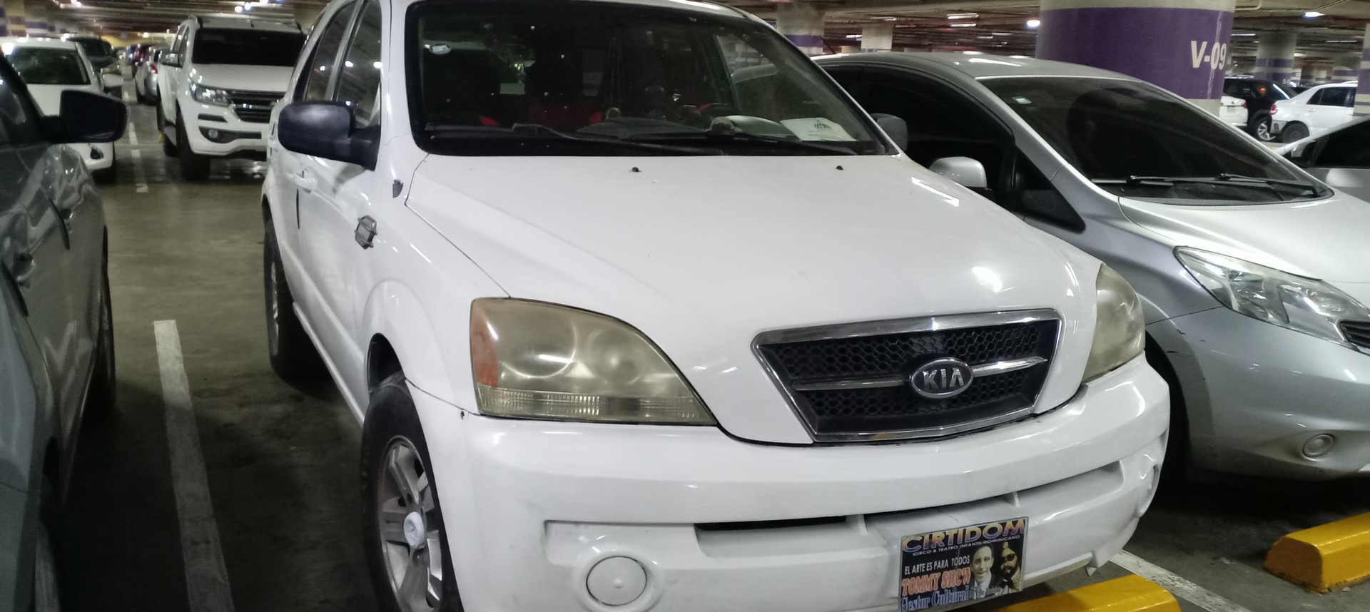 jeepetas y camionetas - VENDO KIA SORENTO 2004 1