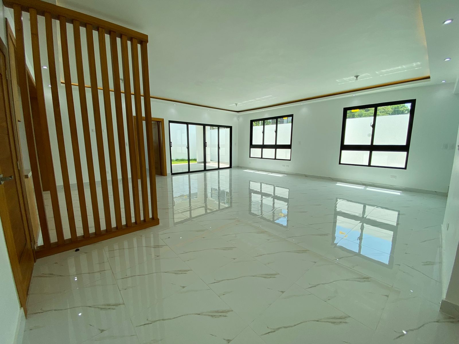 casas - Casa de 4 Habitaciones de Venta en Villa María! 1