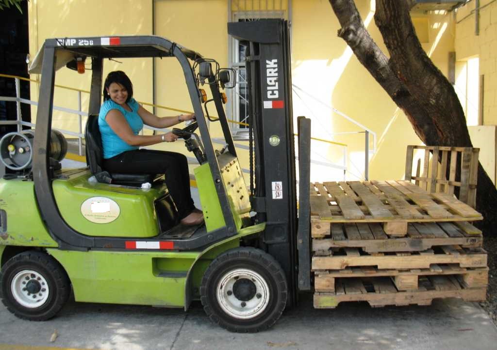 cursos y clases - Curso de montacargas