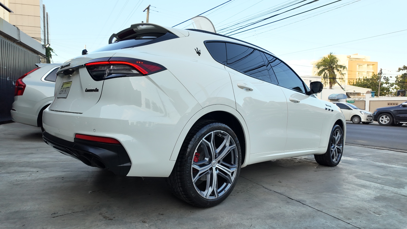 jeepetas y camionetas - MASERATI LEVANTE MODENA S  4
