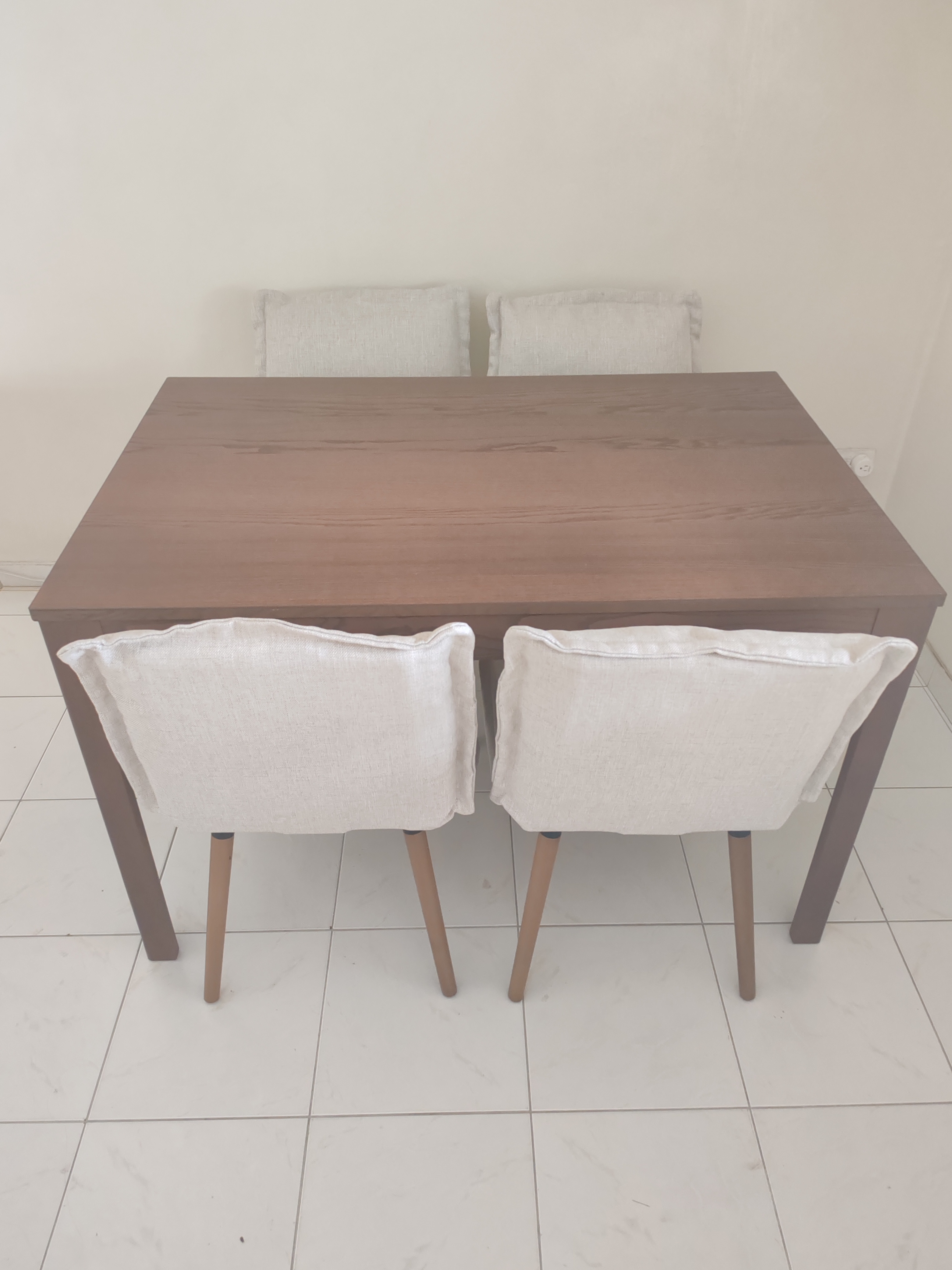 muebles y colchones - Comedor expandible+ 4 sillas