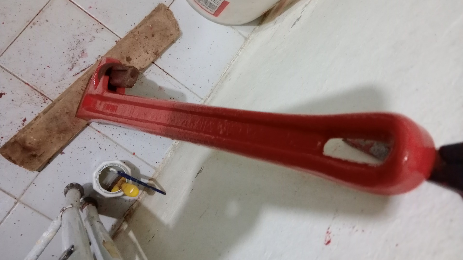 construccion e industrial - Llave Stilson GIGANTE, 36" para tubos y tuercas de hasta 6 y 7 pulgadas  3