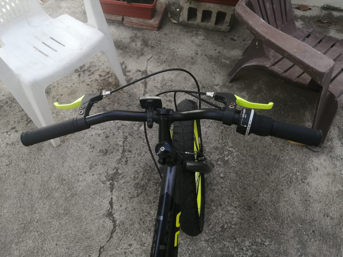 bicicletas y accesorios - Vendo Mountain Bike marca Jeep 0
