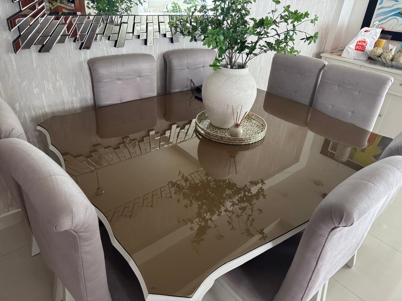 muebles y colchones - Juego de comedor en caoba 8 sillas. 1