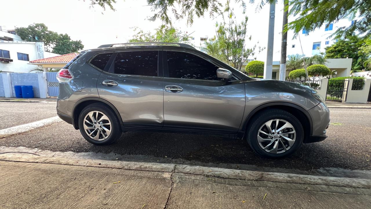 jeepetas y camionetas - Vendo Nissan X-Trail - Rogue Exclusive Full 2017 0