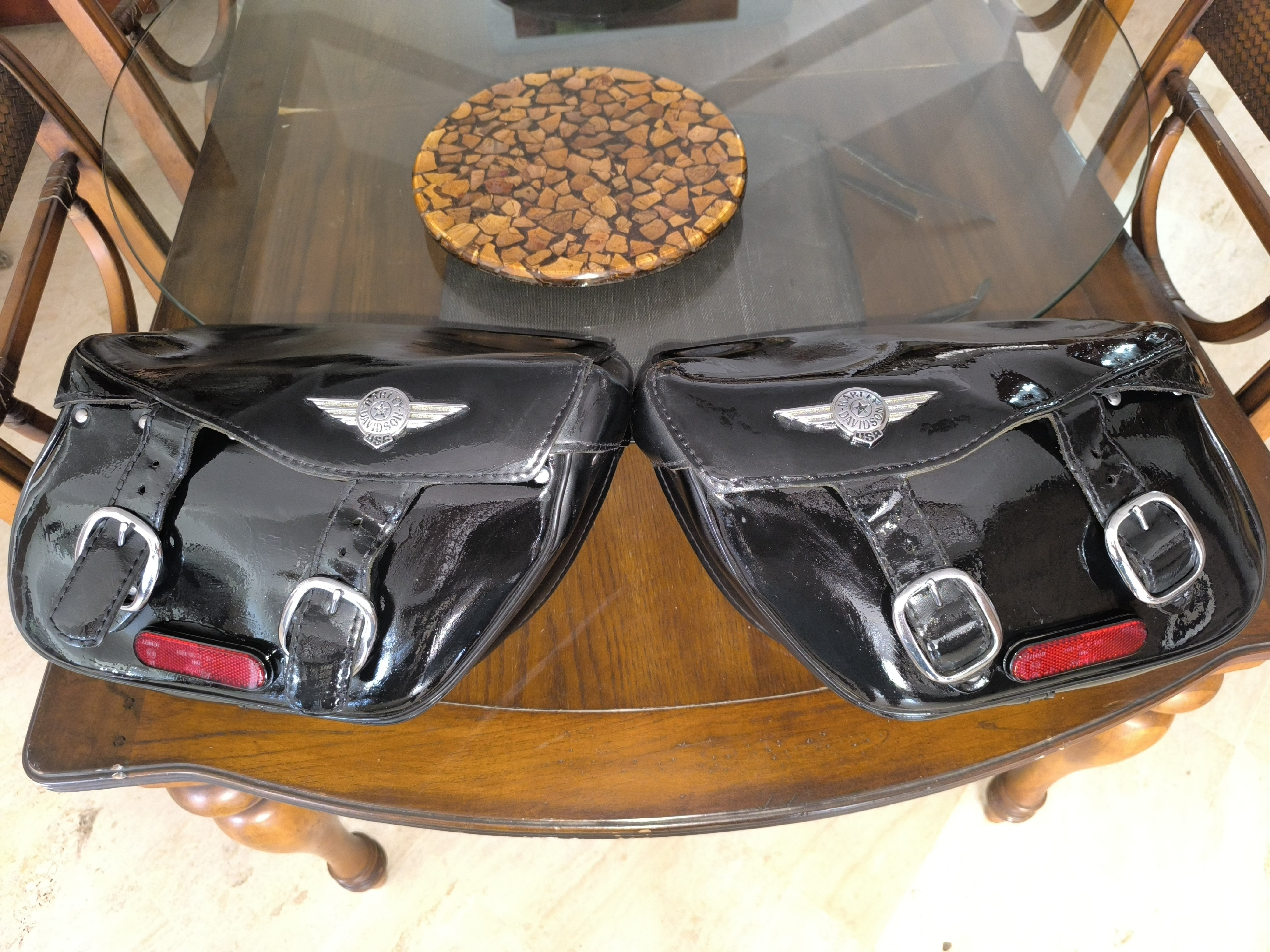 motores y pasolas - Alforjas maletas Saddlebags Harley Davidson en piel, en excelentes condiciones.  2