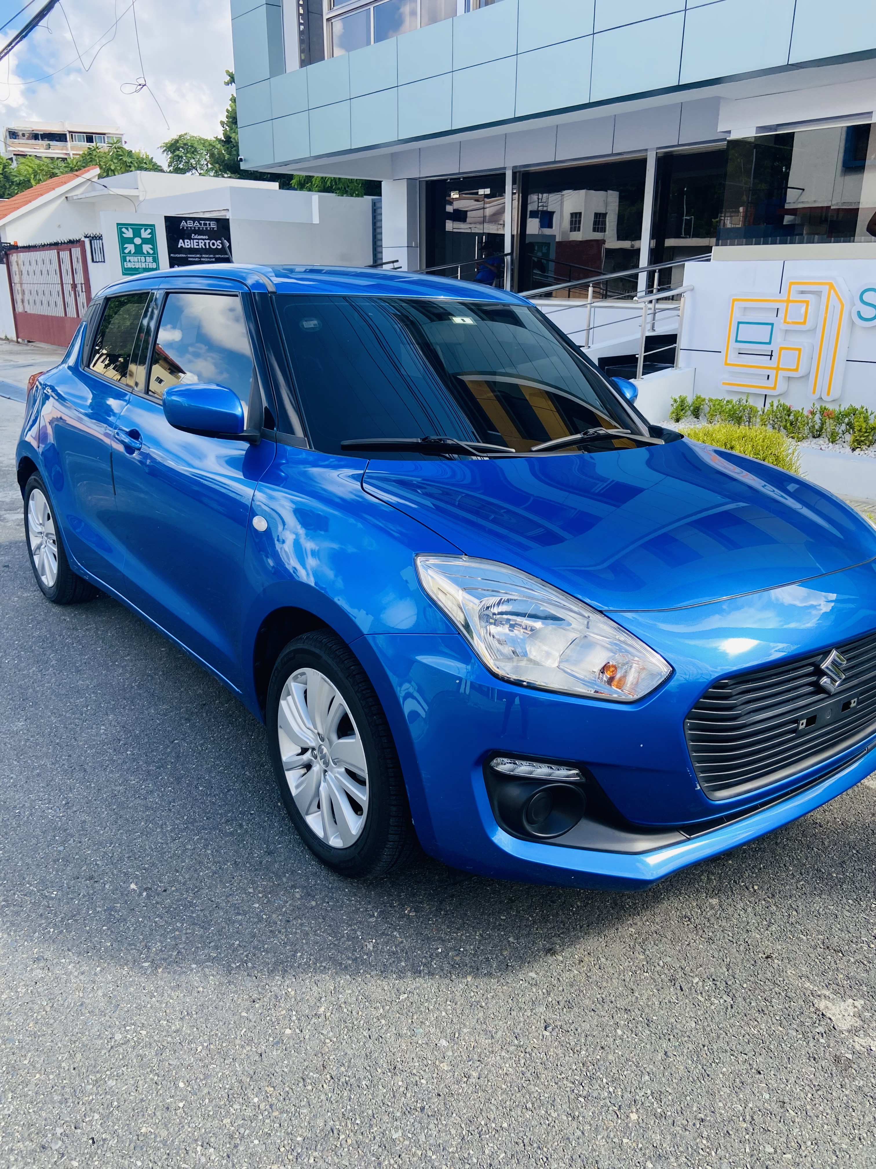 carros - Swift 2020 con Garantia y Mantenimiento gratis SDM