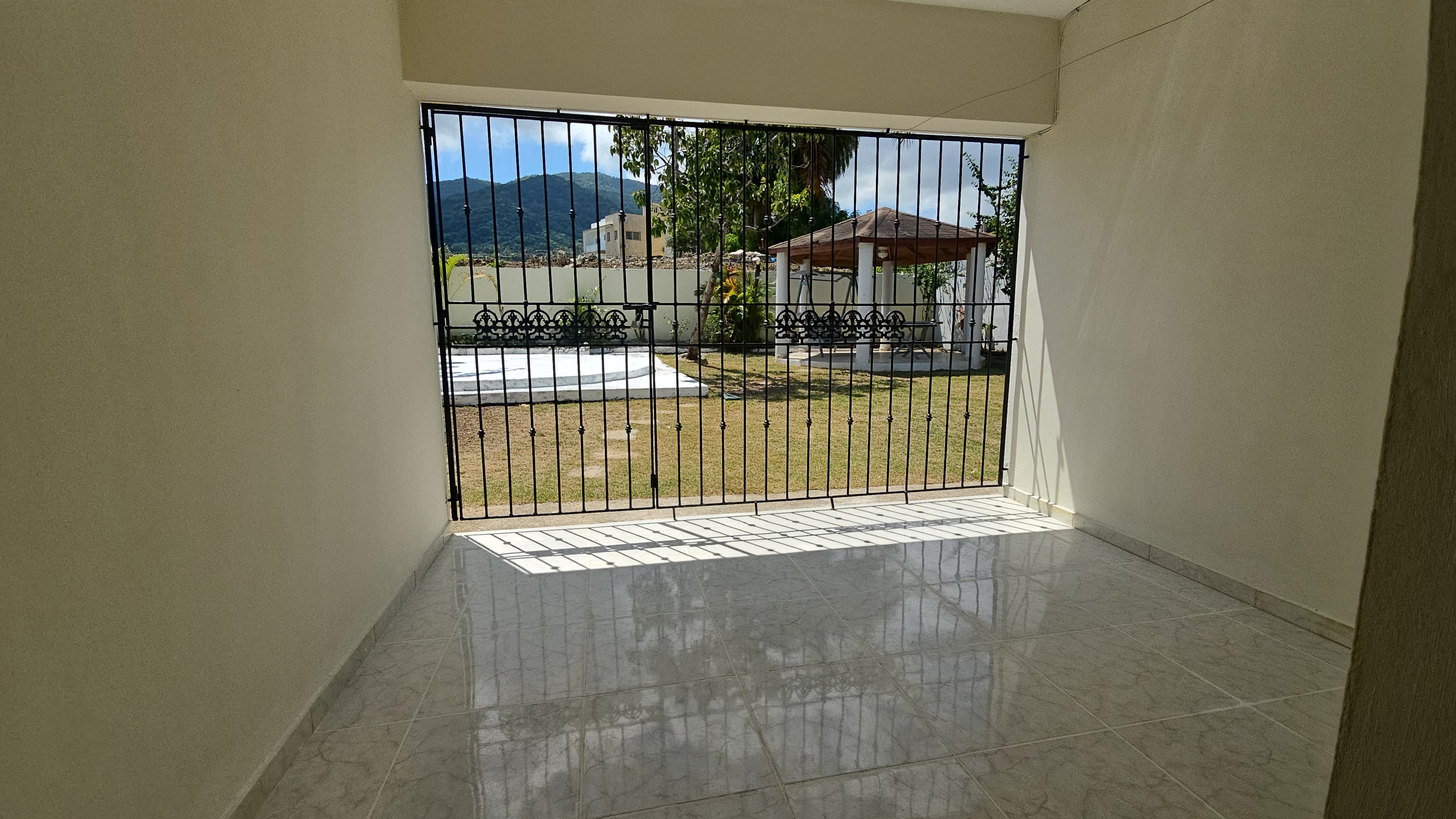casas - Hermosa casa en alquiler en Puerto Plata, 3 hab. 6