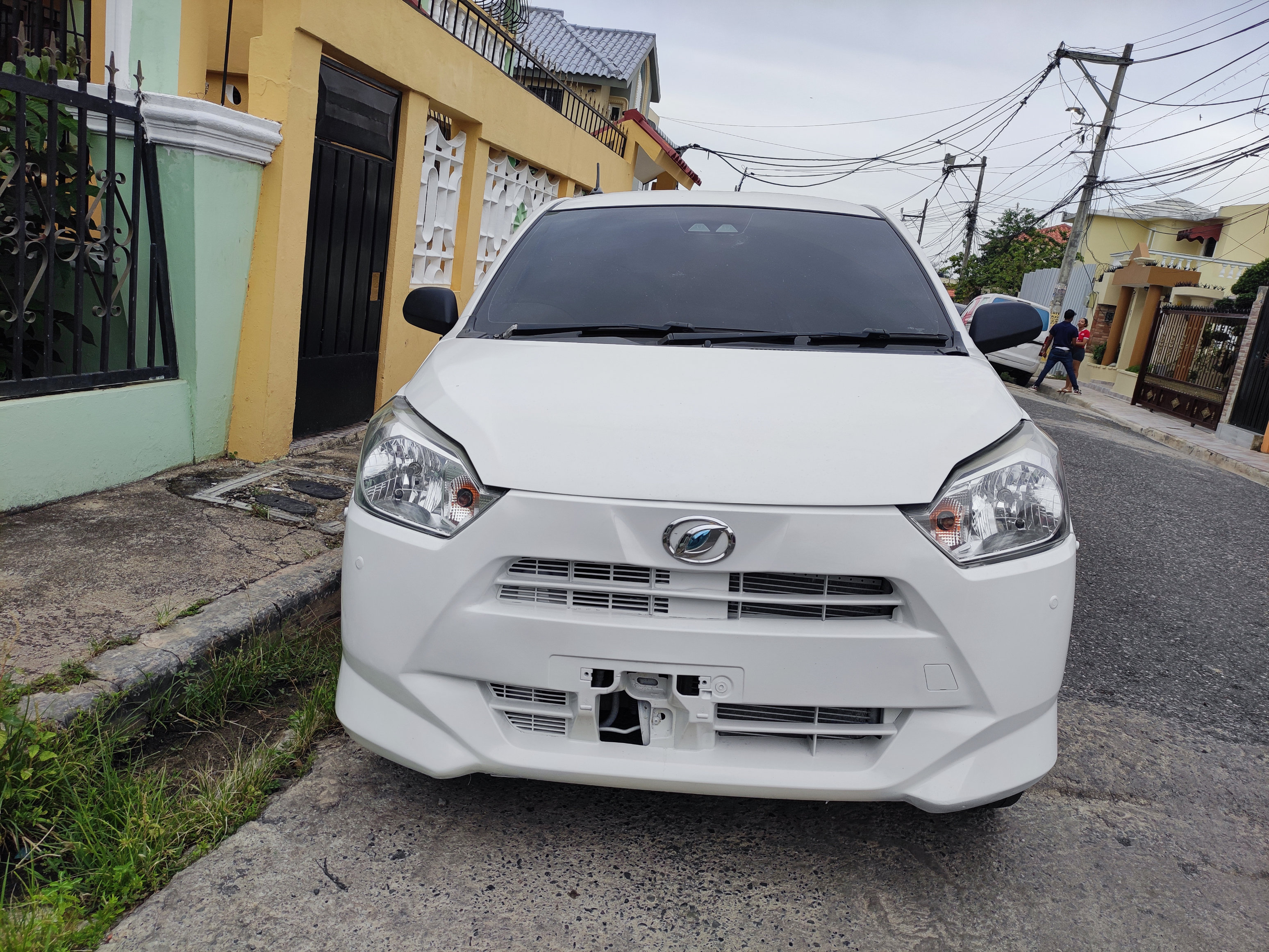 carros - Daihatsu Mira 2018, en excelente condiciones financiamiento disponible 0