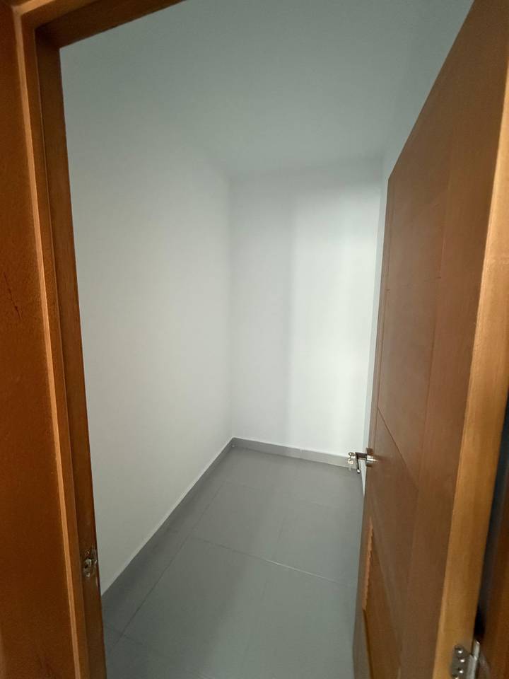 apartamentos - Apartamento en Venta en el Exclusivo Ensanche Naco 5