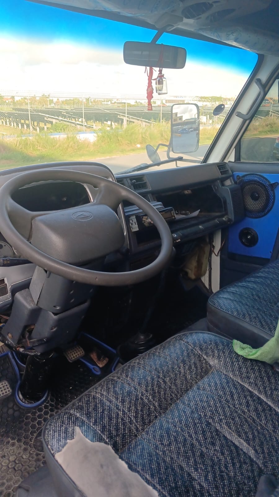camiones y vehiculos pesados - Daihatsu Delta 2002 2