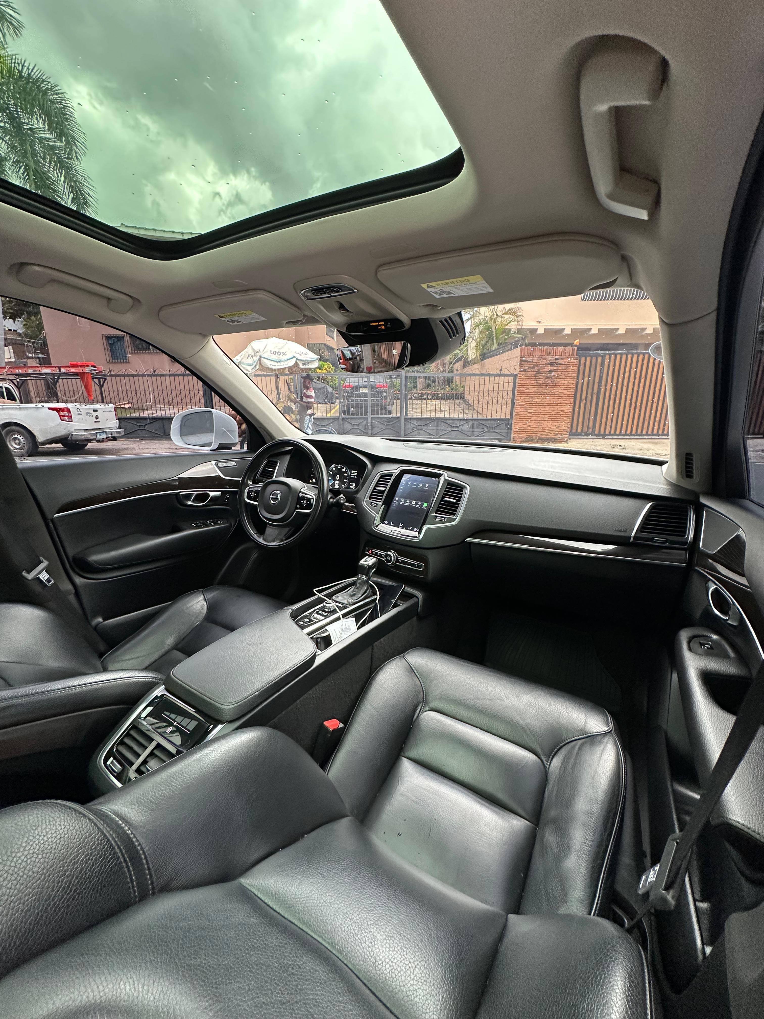 jeepetas y camionetas - VOLVO XC90 T5 MOMENTUN 2019 4