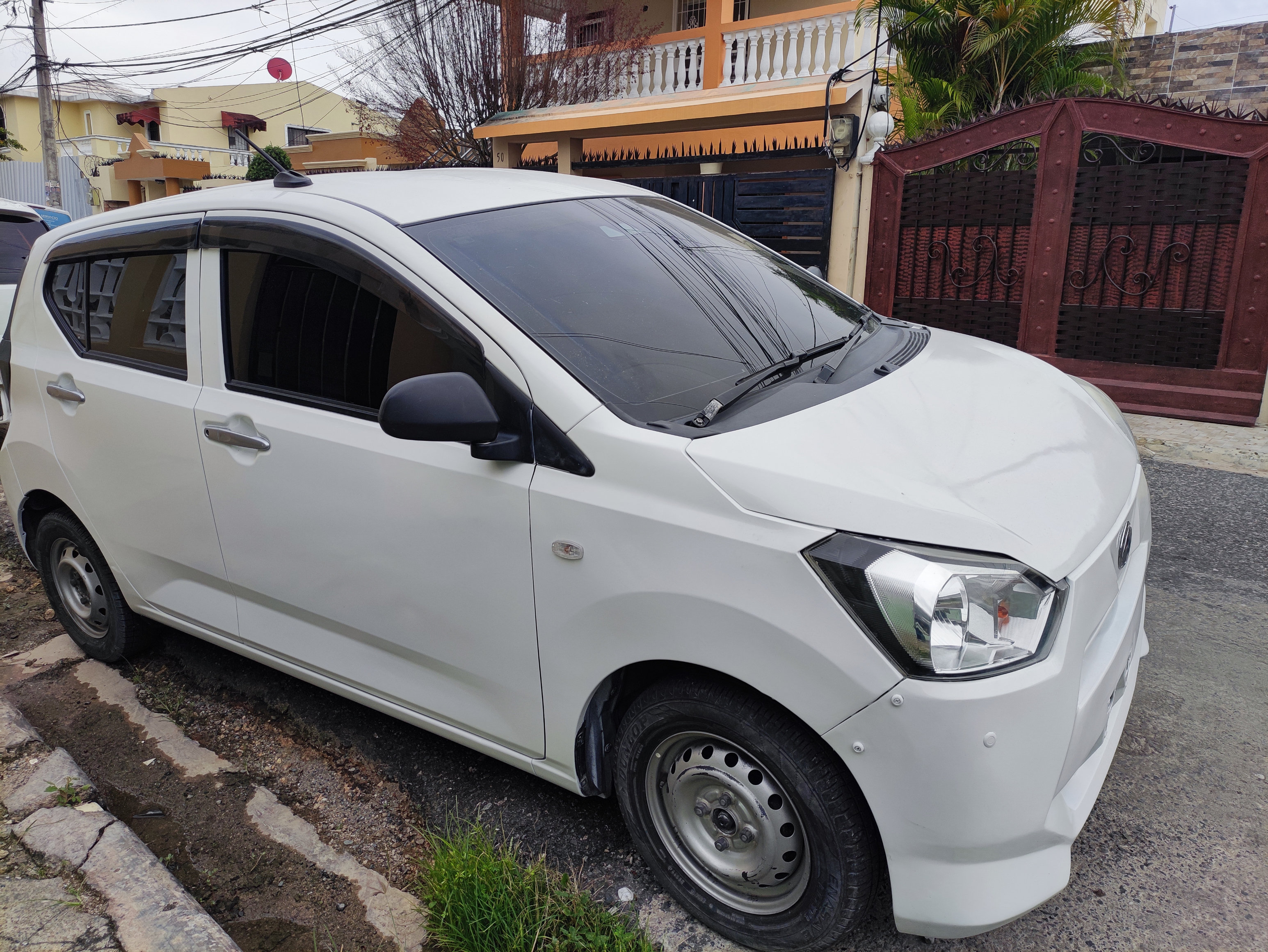 carros - Daihatsu Mira 2018, en excelente condiciones financiamiento disponible 1