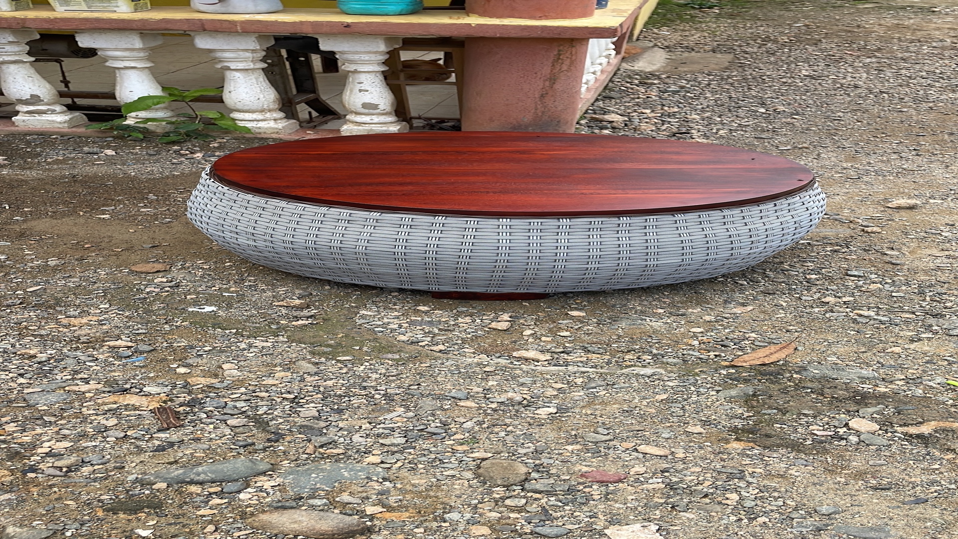 muebles y colchones - Fabricación de todos tipos de muebles en mimbre  3