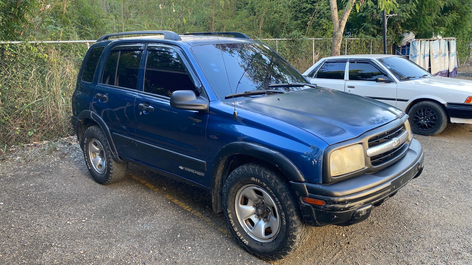 jeepetas y camionetas - chevolet tracker 2003 1