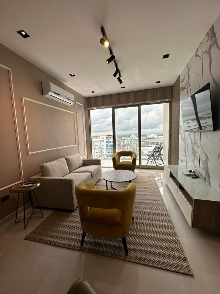 apartamentos - Alquiler de Apartamento Amoblado en Renacimiento  2habitaciones Piso Alto 4