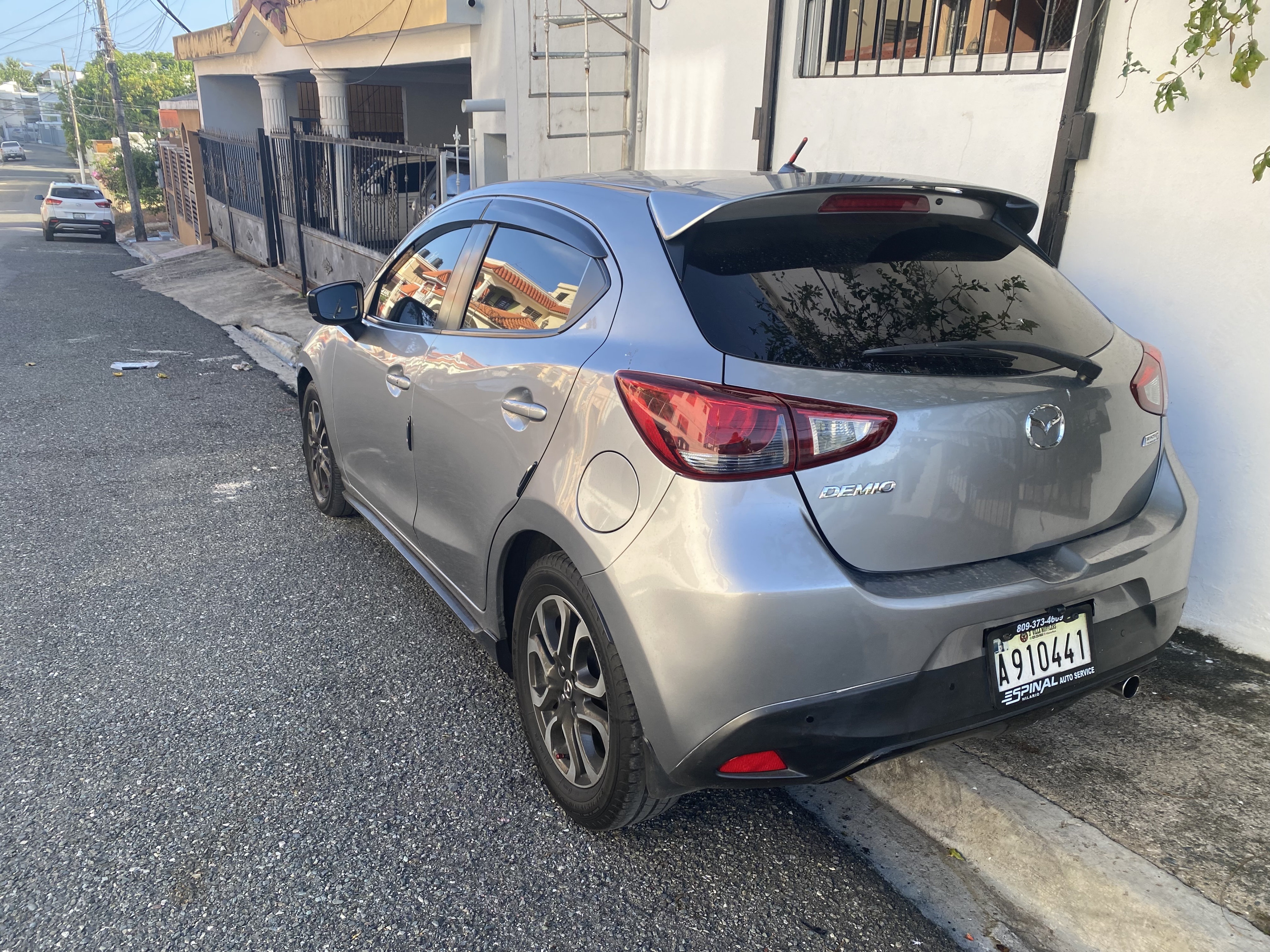 carros - Mazda Demio diésel grand touring 2015 1