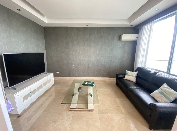 apartamentos - Alquiler de Apartamento Amueblado en Piantini 5