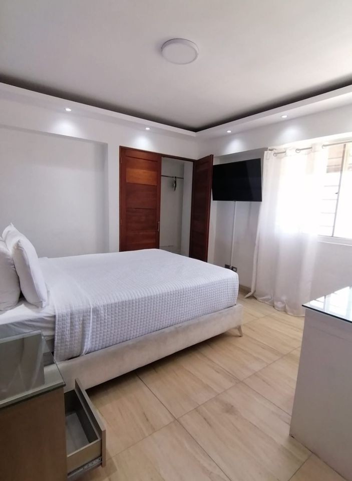 apartamentos - Moderno apto en Los Restauradores 2
