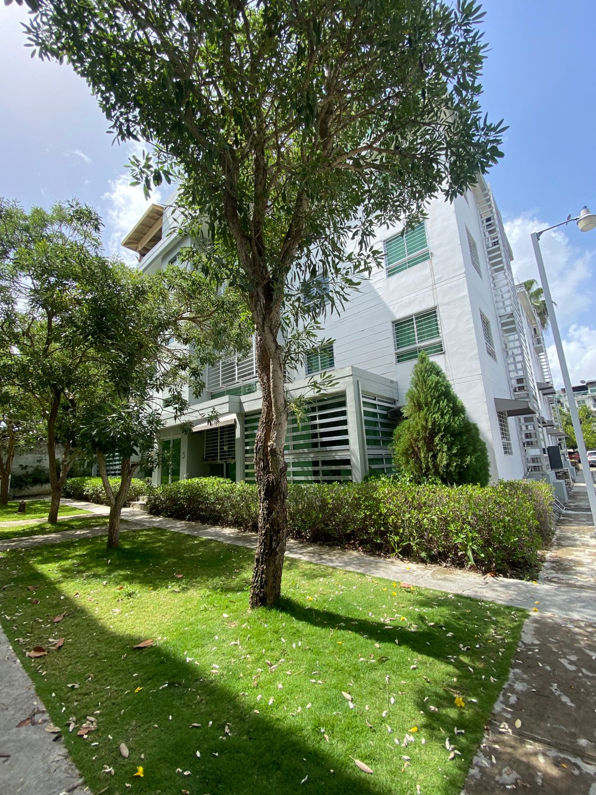 apartamentos - Vendo apartamento en jardines del fresno 2