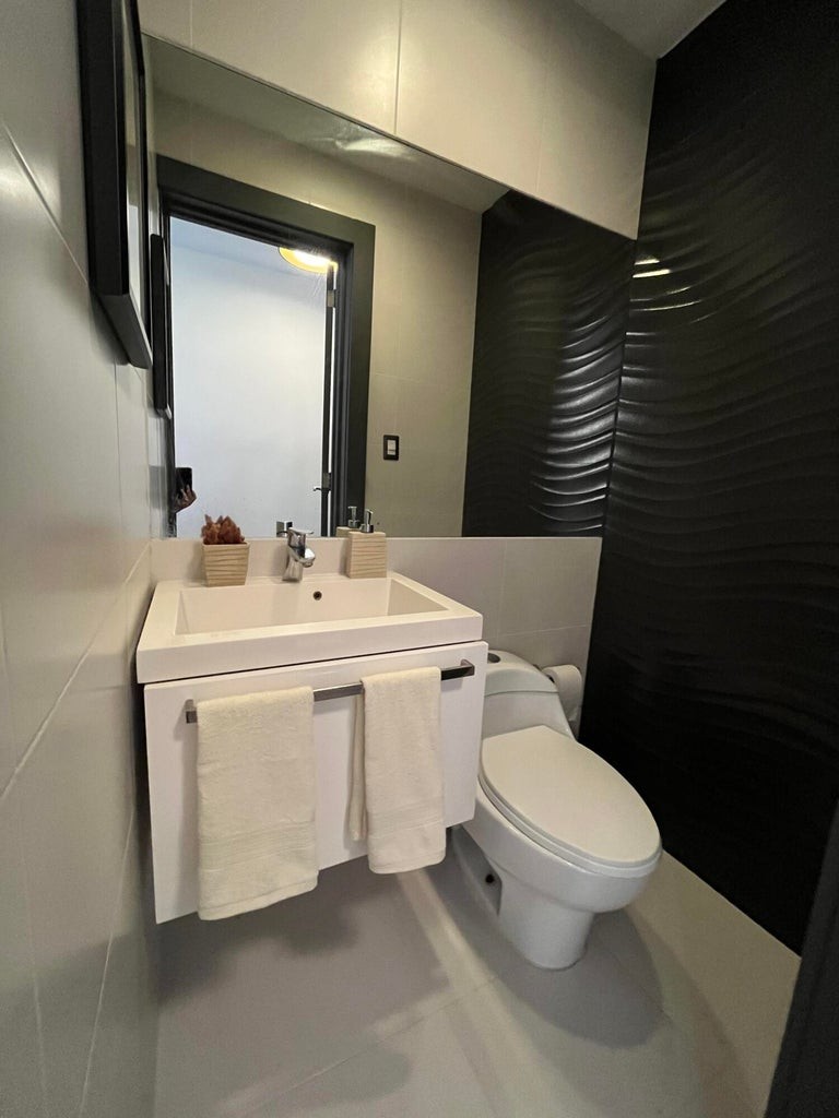 apartamentos - Hermoso Apartamento de Piantini, amueblado  Remodelado dos habitaciones 8