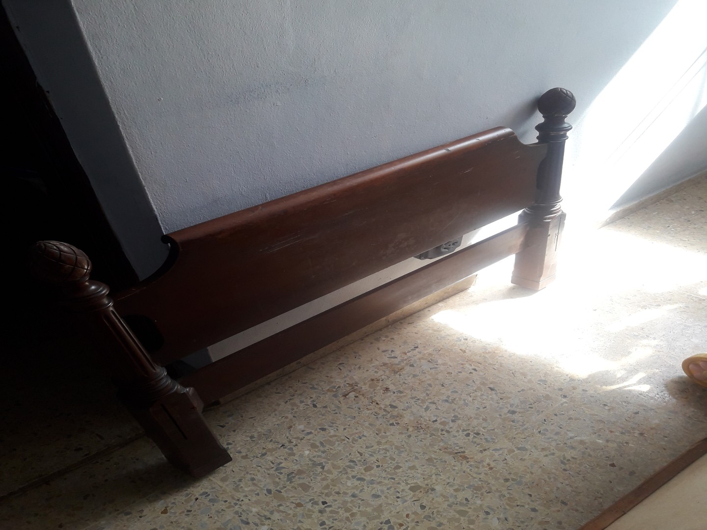 muebles y colchones - Espaldar en caoba   con piezera  7,000 2