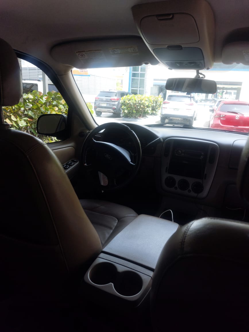 jeepetas y camionetas - FORD EXPLORER 2005  4