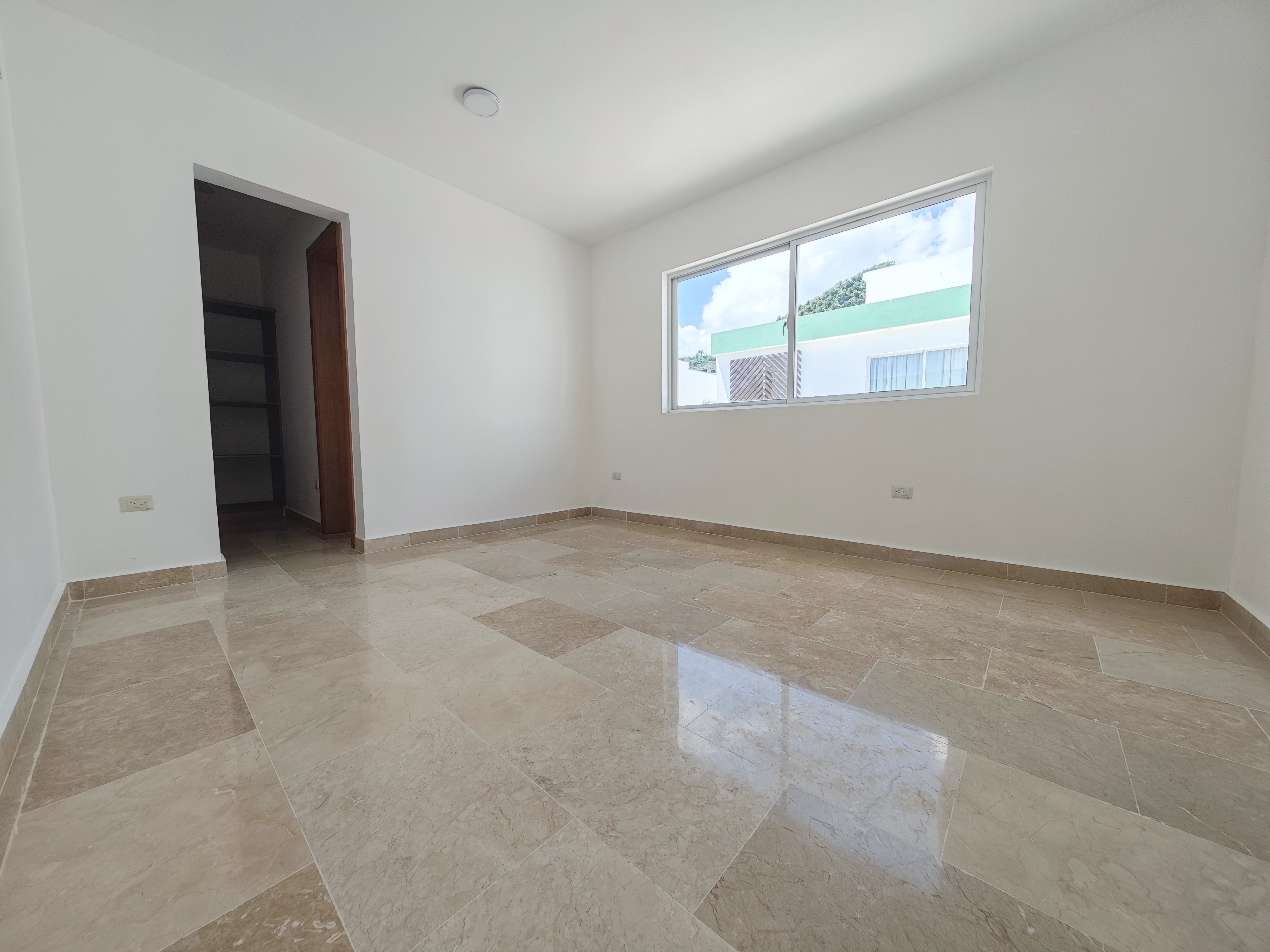 casas - casa moderna en puerto plata  5