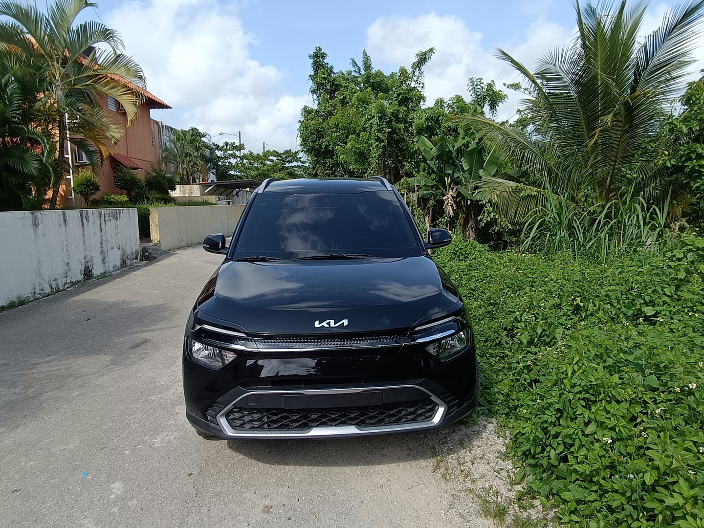 jeepetas y camionetas - Vendo derecho de Kia carens 2023 5