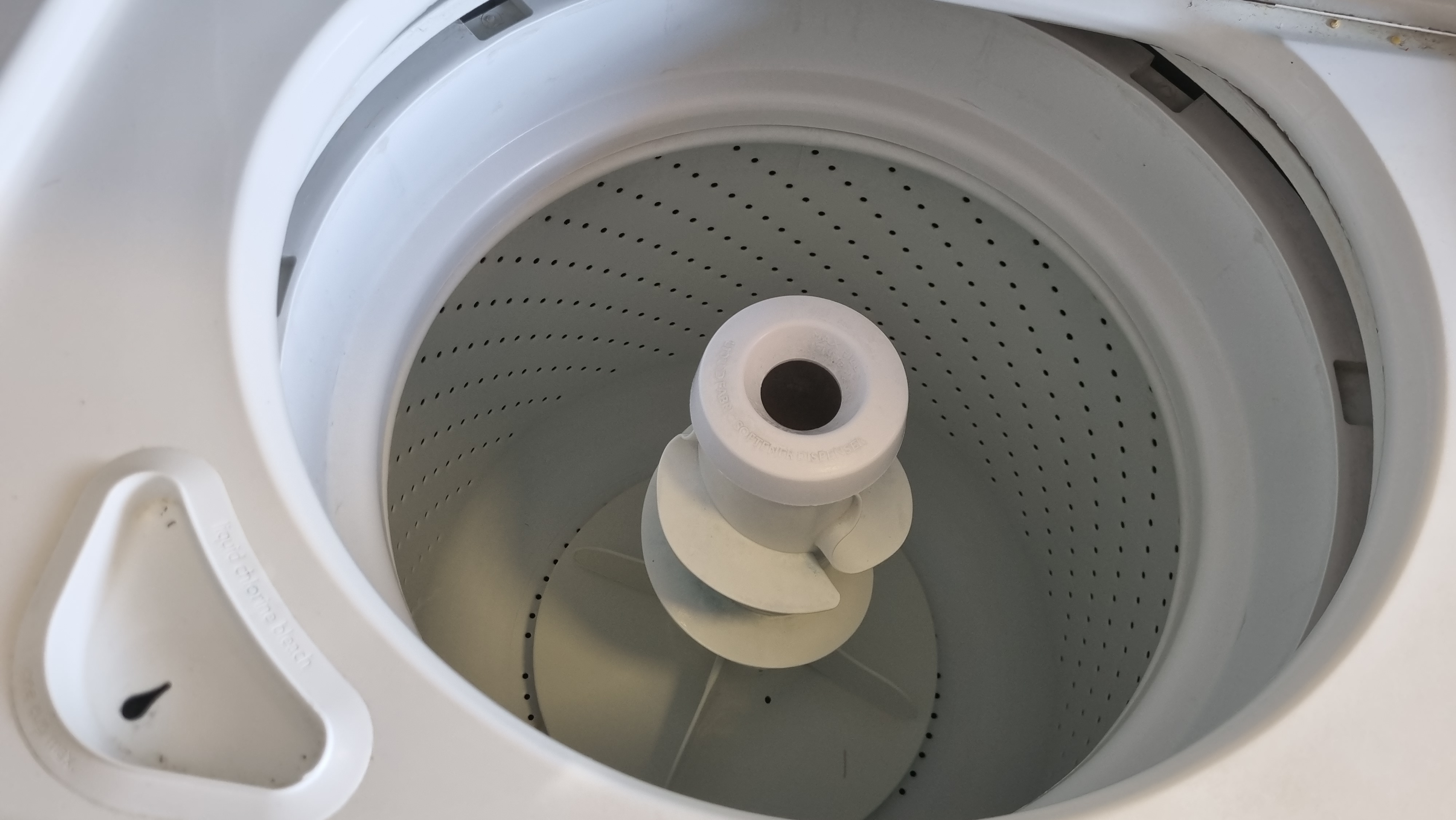 electrodomesticos - LAVADORA/SECADORA TORRE WHIRLPOOL, 44LBS-20KG 2