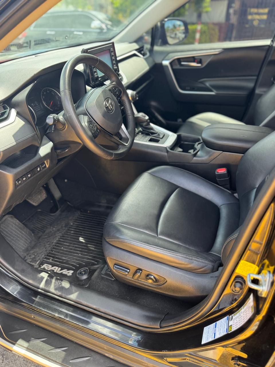 jeepetas y camionetas - Toyota rav4 2020 xle  5