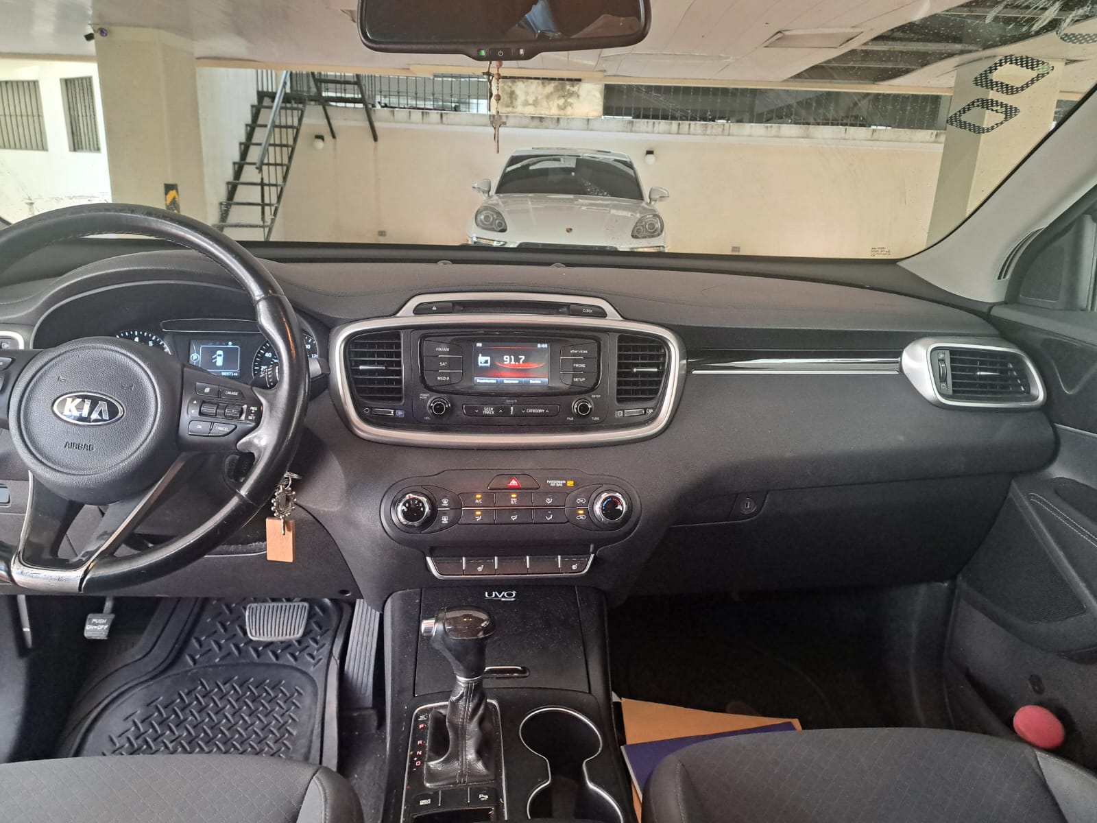jeepetas y camionetas - Kia Sorento 2016 unica dueña en RD 7