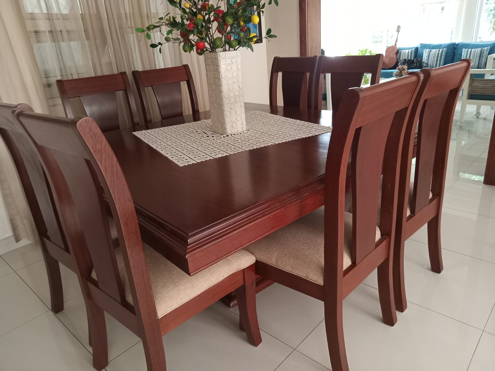 muebles y colchones - Comedor de 8 Sillas en Caoba  0