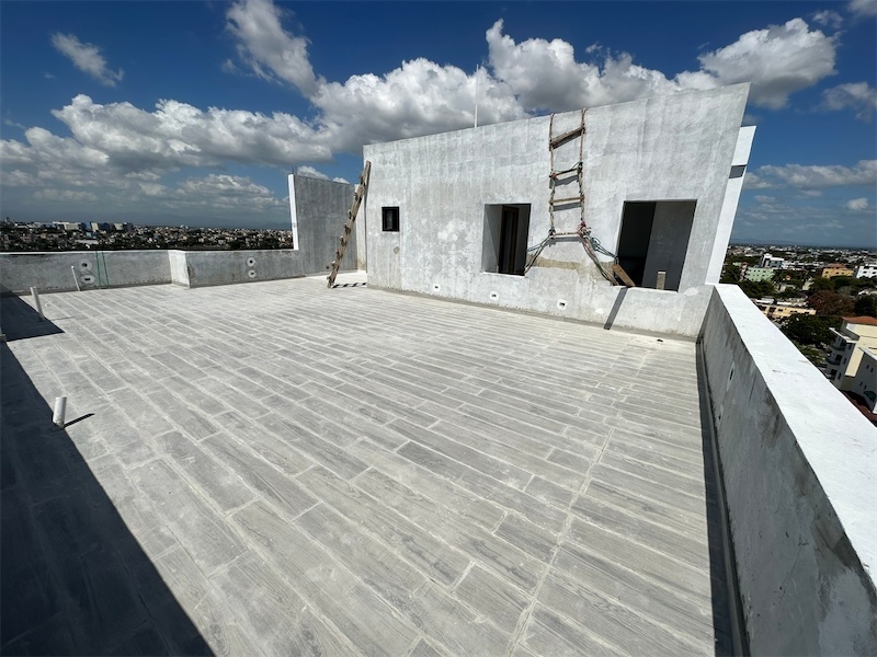 apartamentos - Se vende penthouse en el ensanche Ozama de 325mts Santo Domingo este 1