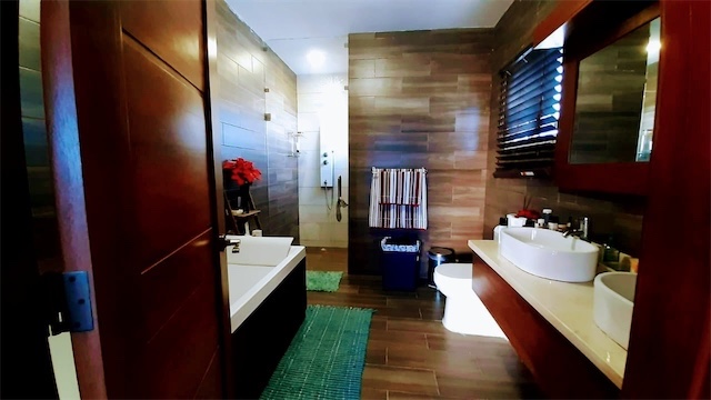 casas vacacionales y villas - Villa de 2 niveles ubicado en la Romana frente al nuevo hotel Hilton 7