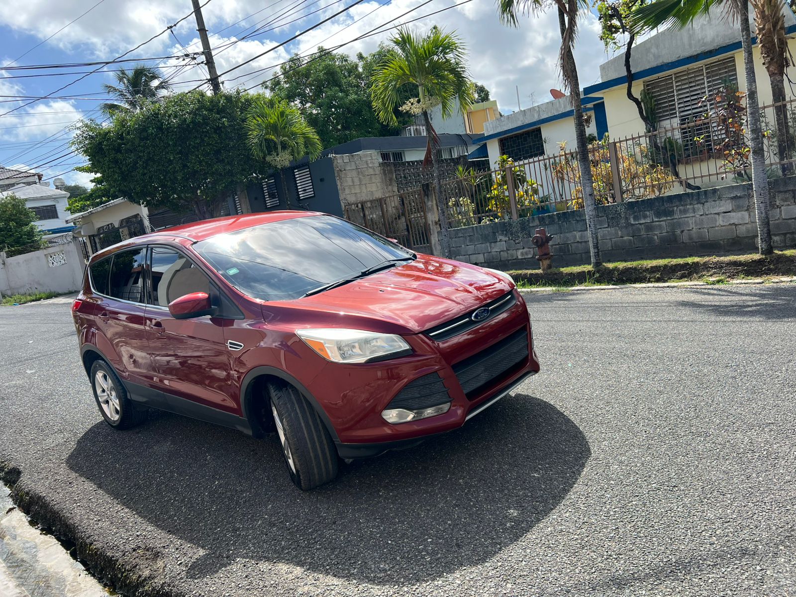 jeepetas y camionetas - Vendo ford escape 2015 2