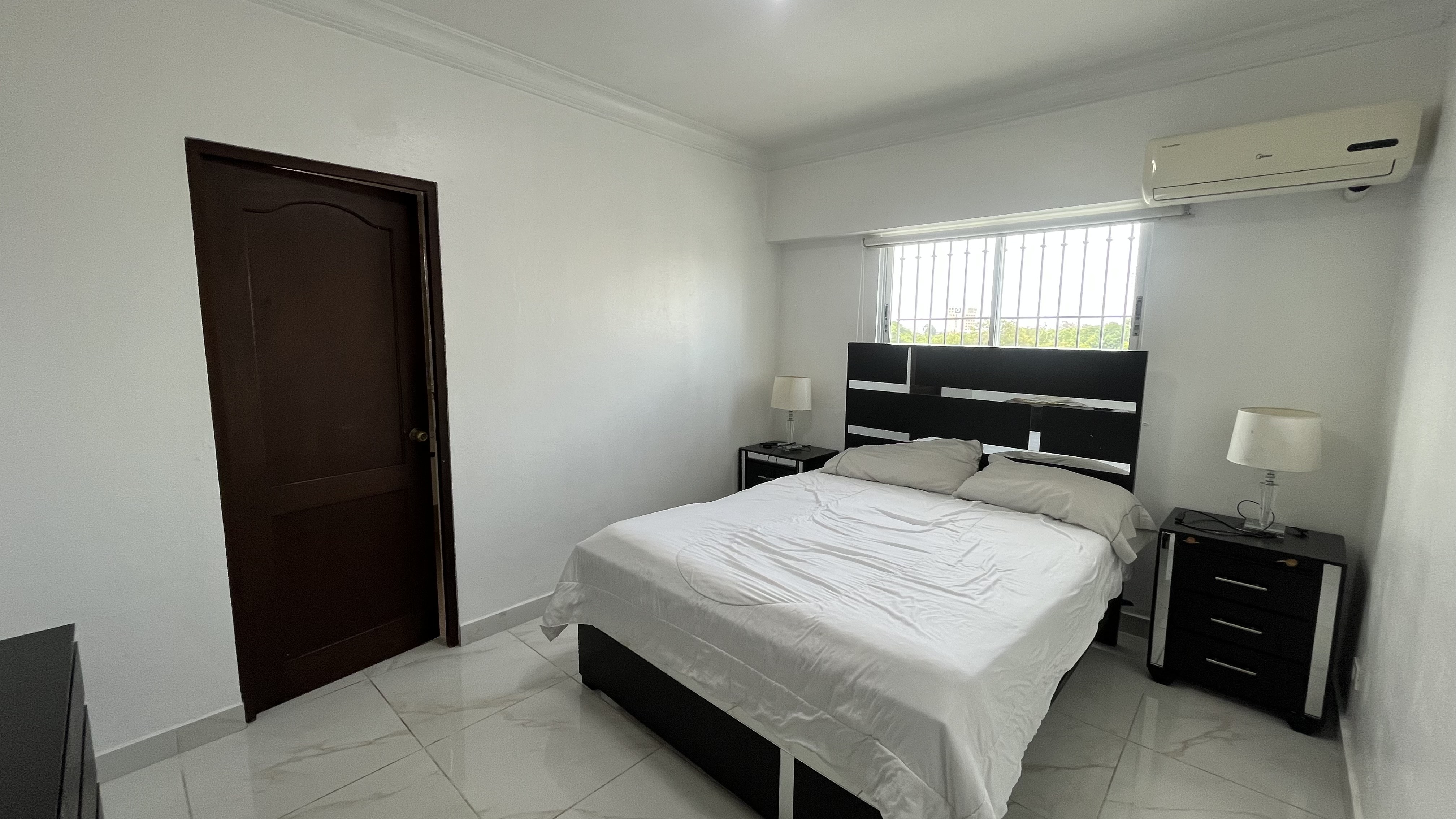 apartamentos - Apartamento amueblado en alquiler en Naco  5