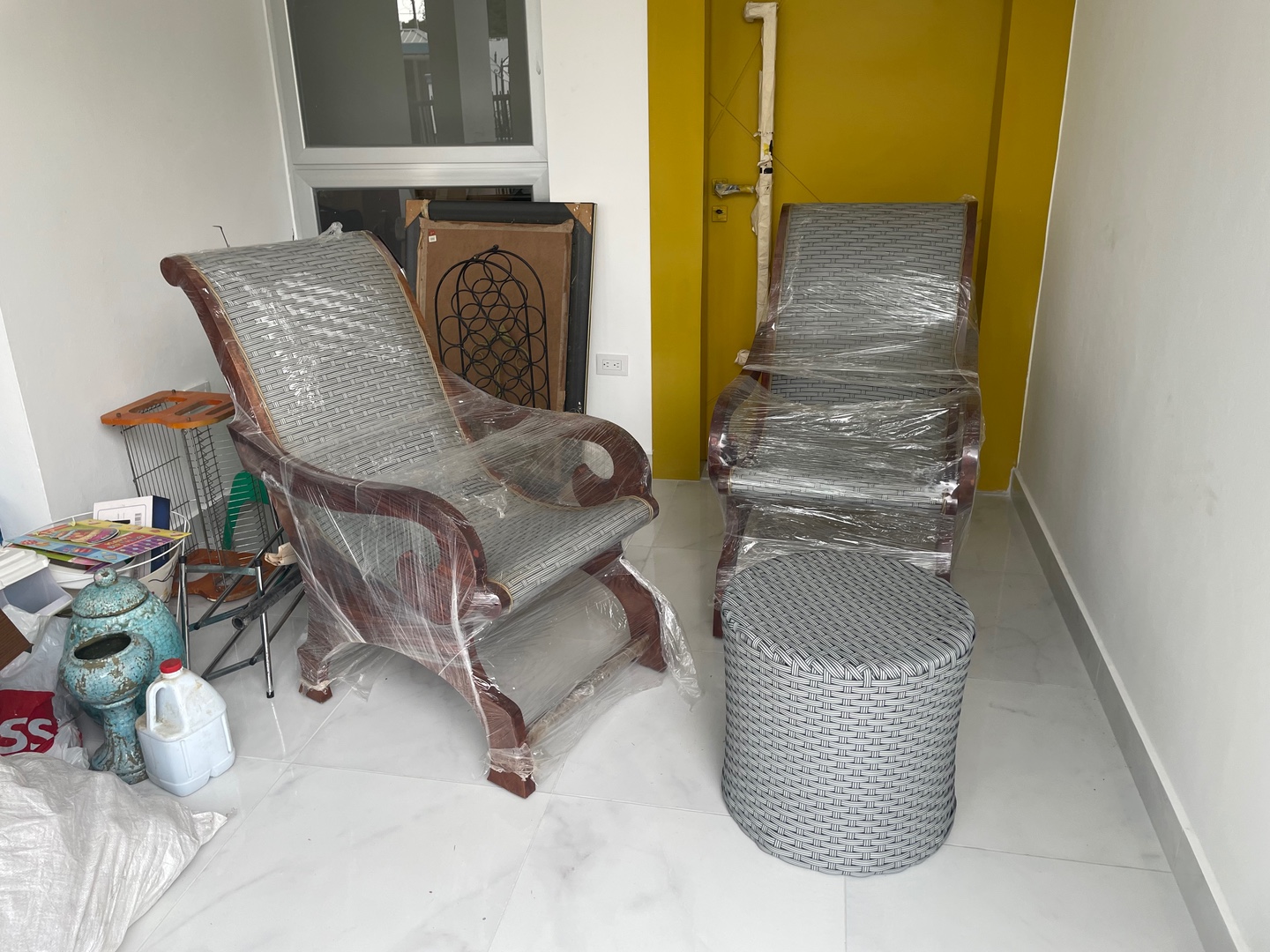 muebles y colchones - Fabricación de todos tipos de muebles en mimbre  4