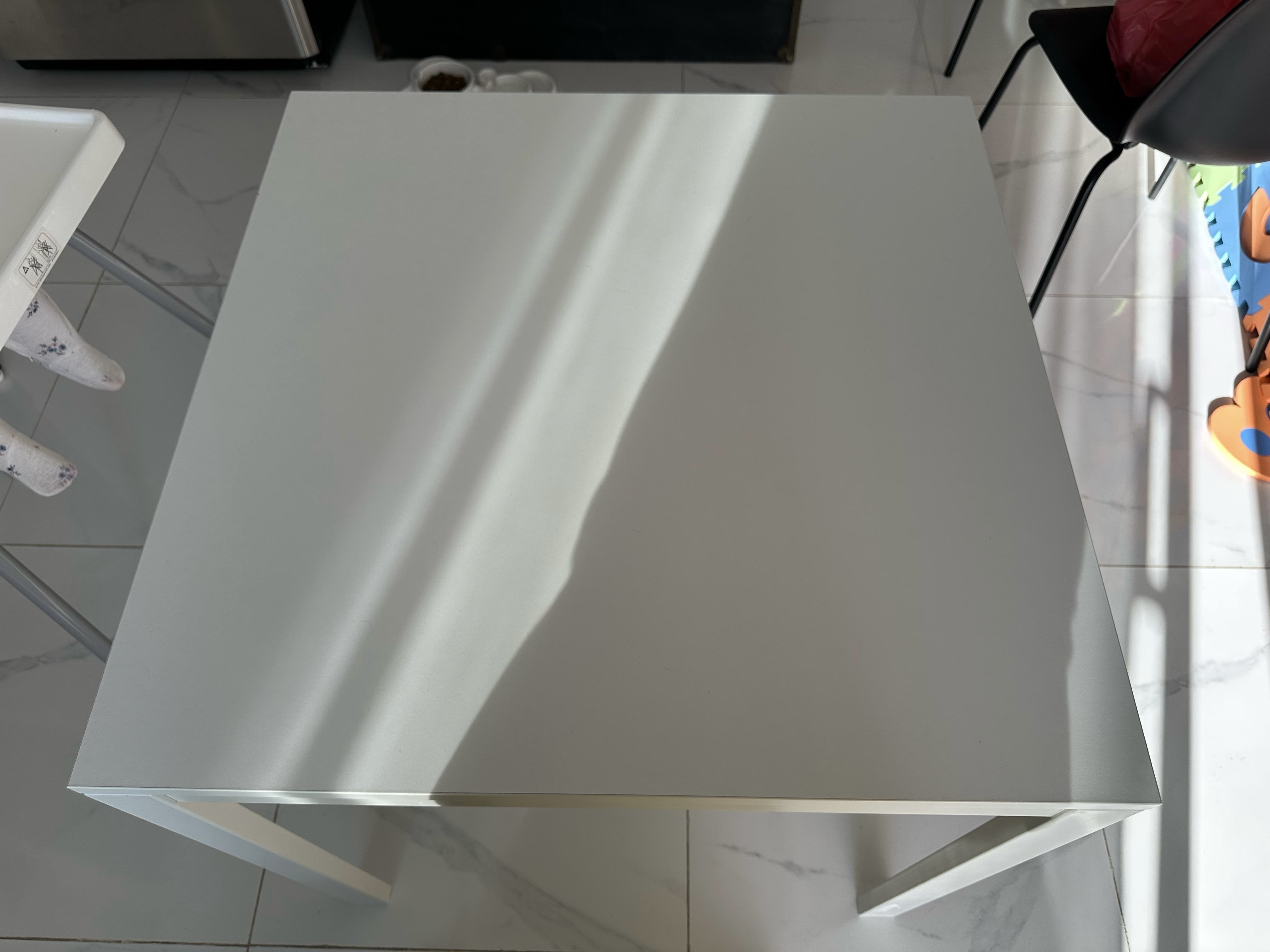 muebles y colchones - mesa de comedor 1