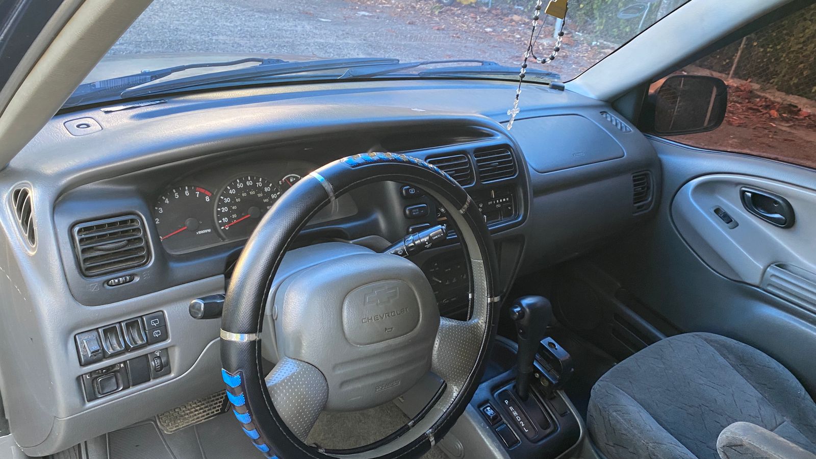jeepetas y camionetas - chevolet tracker 2003 2