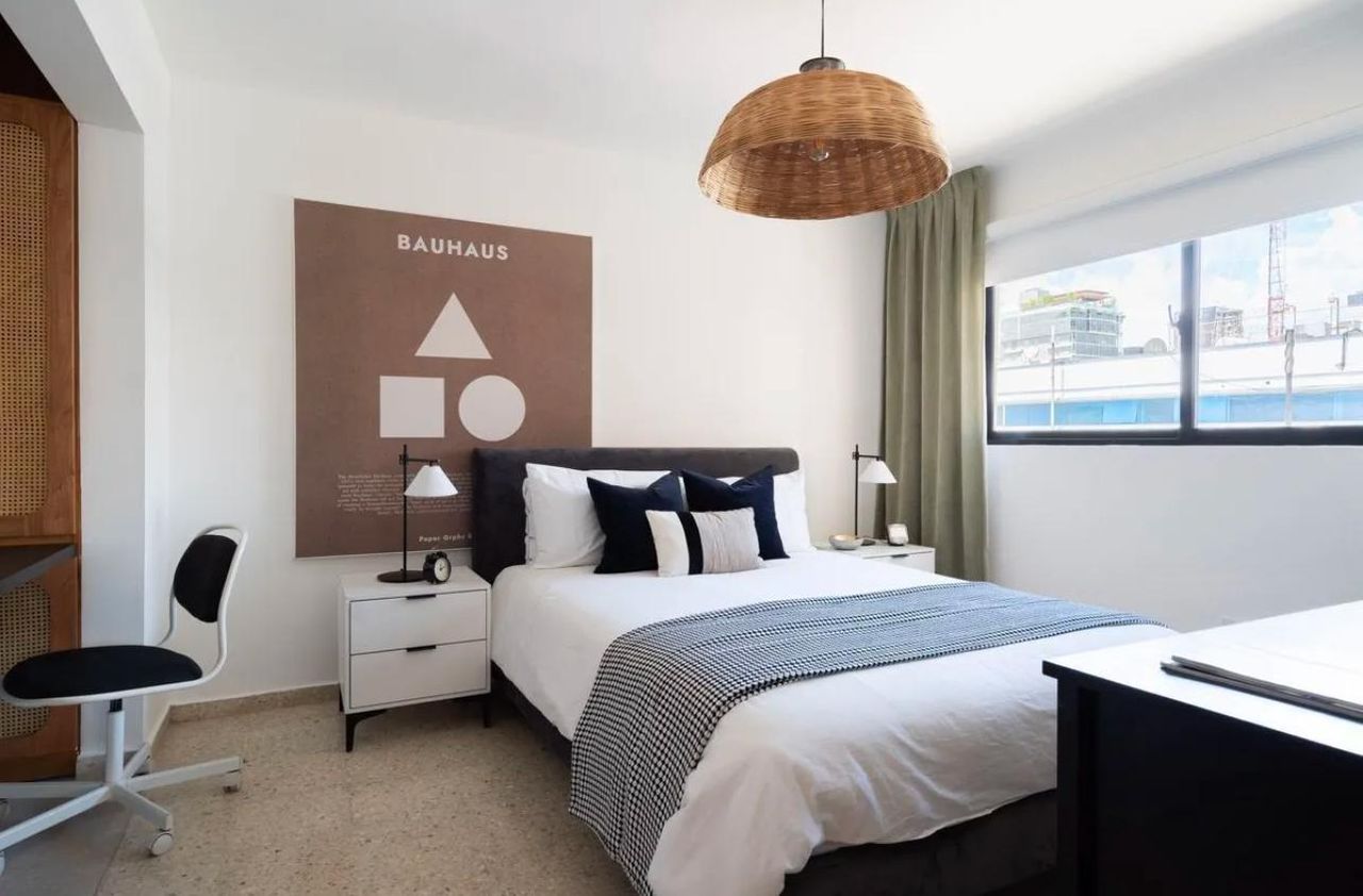 apartamentos - Apartamento Amueblado en Piantini Torre clásica 0