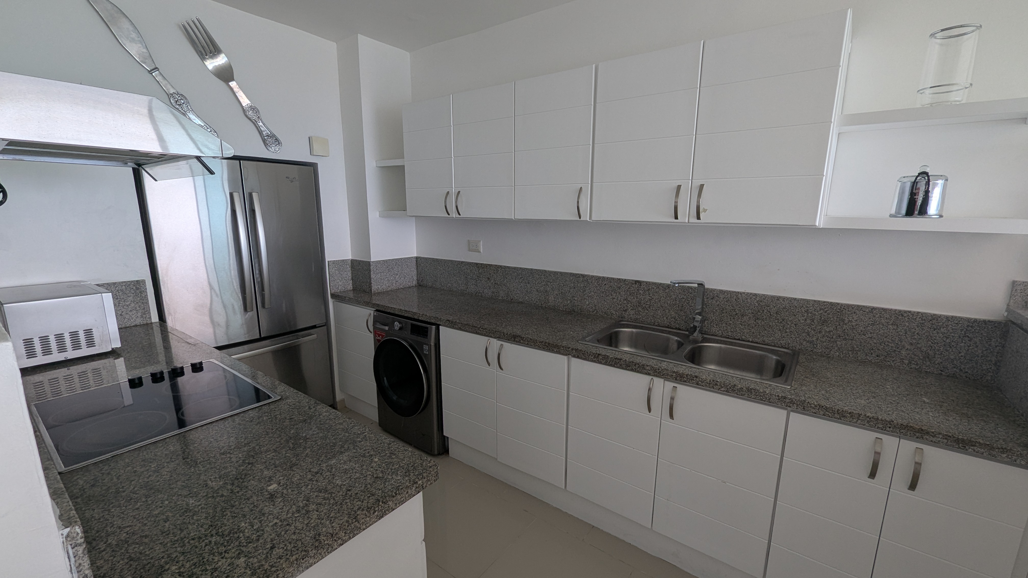 apartamentos - Apartamento amueblado con vista al mar en Santo Domingo  2
